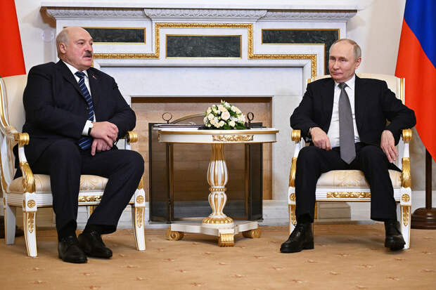 Лукашенко: это наше дело с Путиным, как использовать ядерное оружие