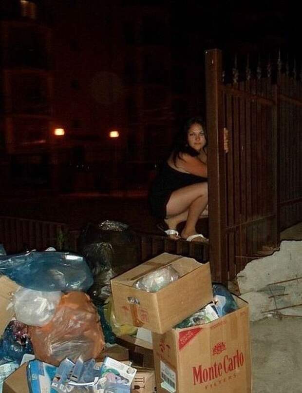 Глупые и смешные фотографии девушек из социальных сетей (83 фото)
