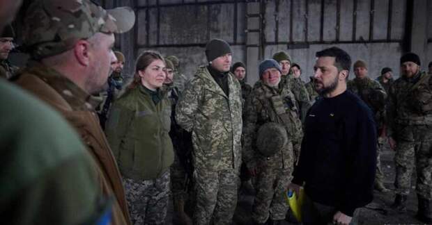 Киевский режим готов на любой террор в поисках очередных порций пушечного мяса