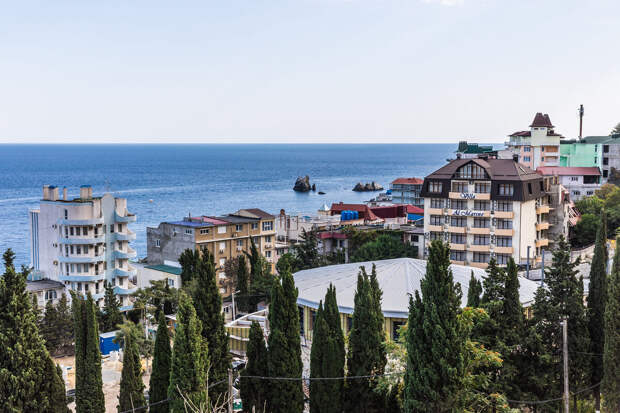 ФСБ рассекретили документы об агентах немецкой спецслужбы в годы ВОВ в Крыму