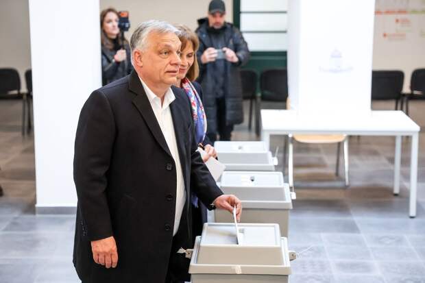 В парламенте Венгрии «Тиса» получила 136 мест после обработки 53,45% голосов