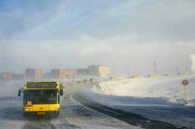 14 фото северного Норильска, где зима царствует и делает жизнь тяжелой