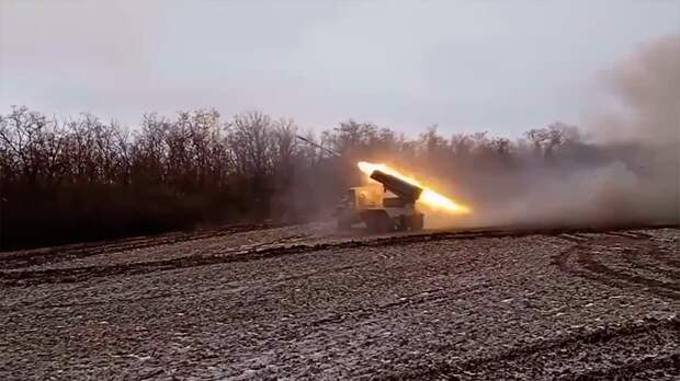 «Град» уничтожил склад боеприпасов, живую силу и технику боевиков в ДНР
