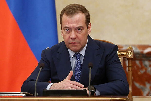 Россия запретила экспорт нефти на Украину Россия запретила экспорт нефти на Украину