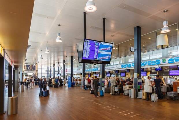 Стало известно о планах стран ЕС ужесточить порядок передвижения дипломатов из России