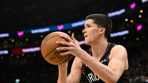 Представитель Дёмина: к сожалению, травма обострилась, она лучше всего лечится покоем