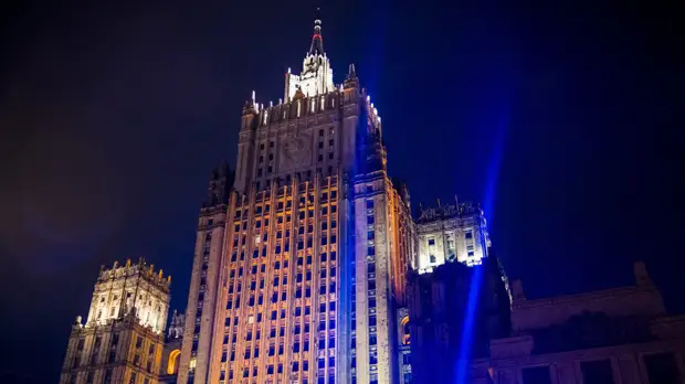 «Полномасштабная информационная война»: МИД заявил о кампании западных СМИ по распространению фейков о «вторжении» РФ