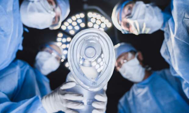 У 25-летней женщины опухоль поджелудочной без симптомов доросла до 30 сантиметров