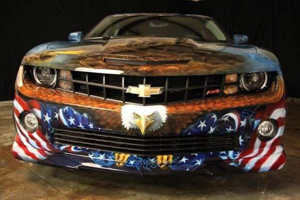 Уникальная аэрография на Chevrolet Camaro