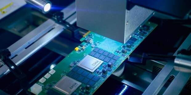 Резидент ОЭЗ «Технополис Москва» создал первый отечественный ускоритель нейросетей