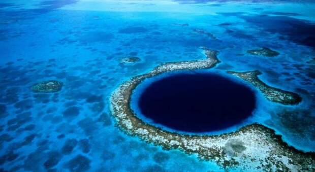 Загадка голубой дыры Дина Загадка голубой дыры Дина