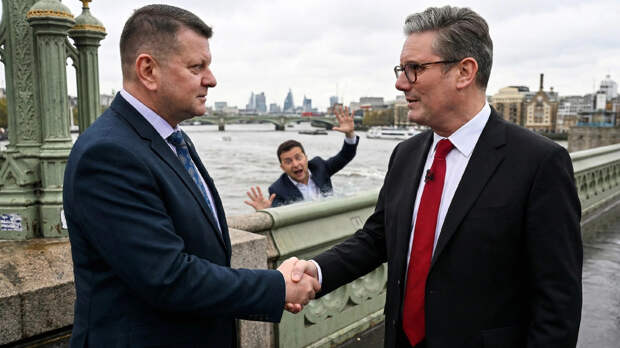 Спонсоры Киева "опять вытаскивают за шкирку Валеру Залужного": Ход Лондона против Зеленского объяснил военный эксперт