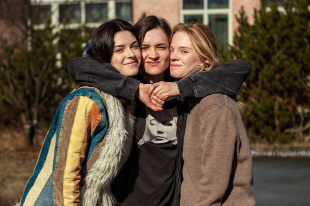 Маша Раскина, Вера Енгалычева и Дарья Коныжева