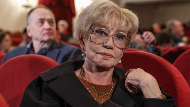 Трогательный привет из прошлого: что Вера Алентова подарила семье перед уходом