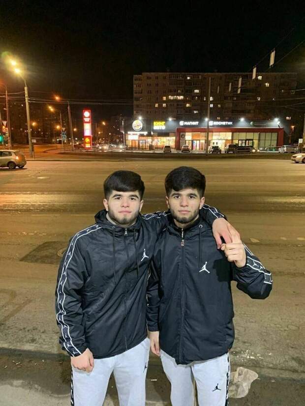 Будущий полицейский таджик получил русский паспорт и зарезал русского школьника