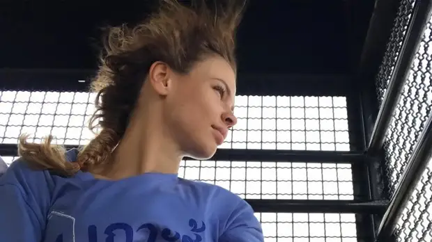 Суд в Таиланде приговорил Лесли и Рыбку к условному сроку