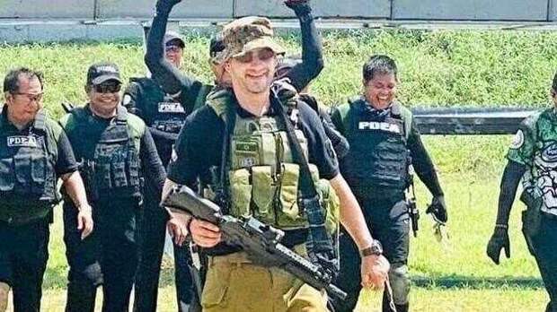 Чем больше иностранных "парамедиков" русские отправят на тот свет, тем лучше будет этот свет