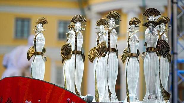 Названы лауреаты премии «Хрустальная Турандот»