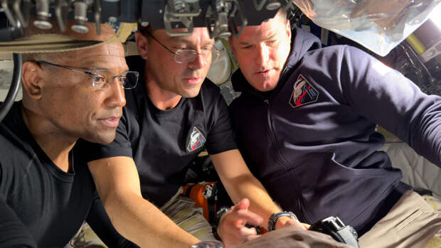 Астронавты «Артемиды-2» позвонили на МКС