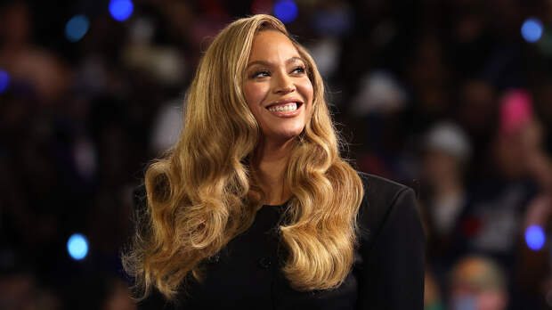 В рейтинг миллиардеров Forbes впервые вошли Бейонсе, Джеймс Кэмерон и рэпер Dr. Dre