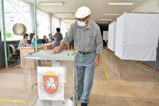 В Крыму уже проголосовали более 43% избирателей