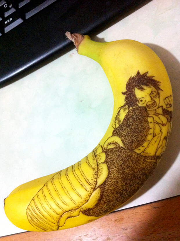 tumblr mo6l67DEPC1s3zz9ko1 1280 Удивительные рисунки на бананах