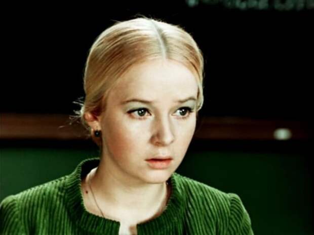 Наталья Богунова в фильме *Большая перемена*, 1972-1973 | Фото: kino-teatr.ru Наталья Богунова в фильме *Большая перемена*, 1972-1973 | Фото: kino-teatr.ru