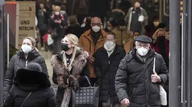 В ФРГ за сутки зафиксировали максимальный прирост заболевших COVID-19