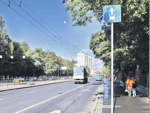 На Стромынке под знаком уже сняли табличку "Рабочие дни". Фото: Ярослав Чингаев