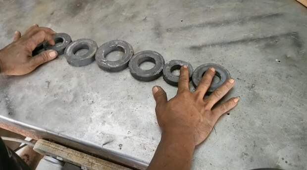 Как сделать магнитный держатель для ручного инструмента
