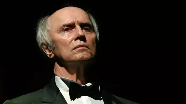 Режиссёр Андрианов назвал Плотникова легендой советского кино