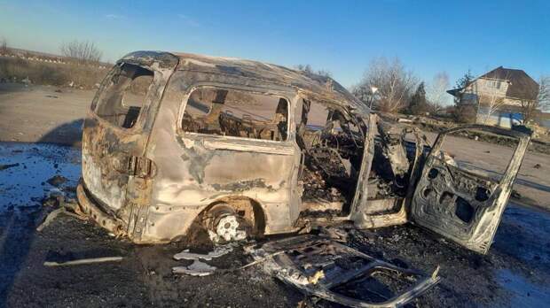 ВСУ атаковали машину волонтеров из Ростова-на-Дону на трассе Васильевка