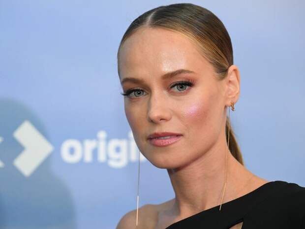 Жена Харламова отреагировала на слухи о своей беременности