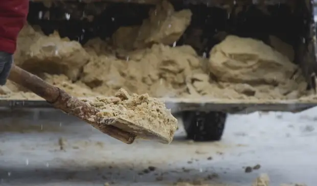 Омичи заметили необычное явление на севере региона