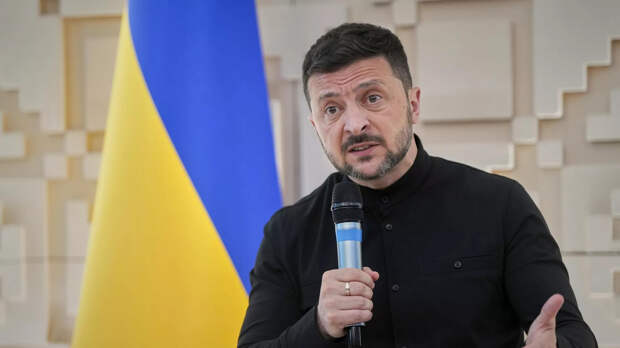 Владимир Зеленский во время пресс-конференции в посольстве Украины в Анкаре, Турция. 15 мая 2025 - РИА Новости, 1920, 15.05.2025