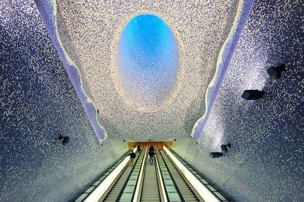 Станция метро Толедо. Неаполь, Италия настроение, подборка, это интересно
