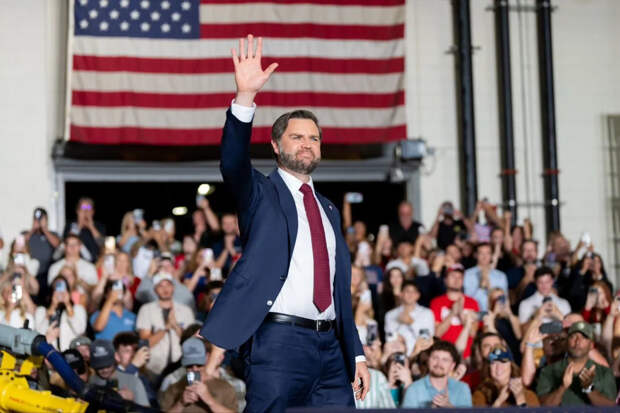 Вэнс предлагает считать военную операцию против Ирана успешной и свернуть её