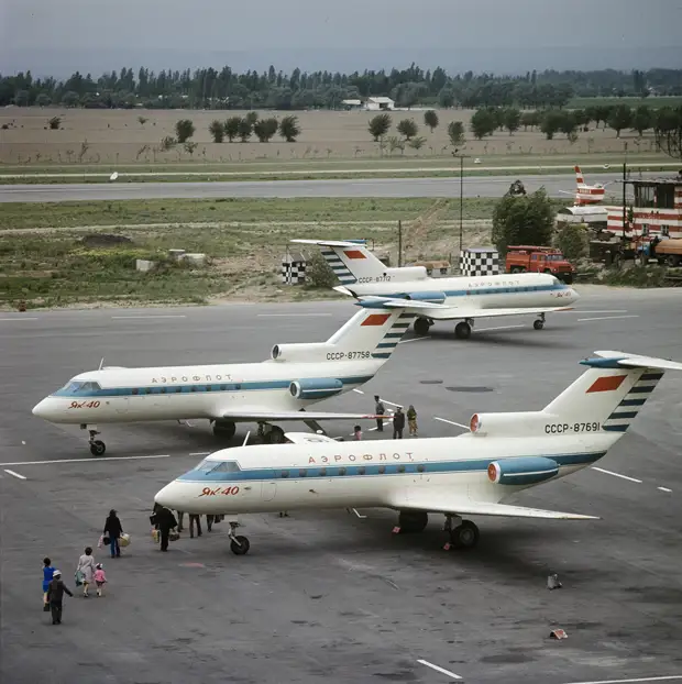    (), 1974  