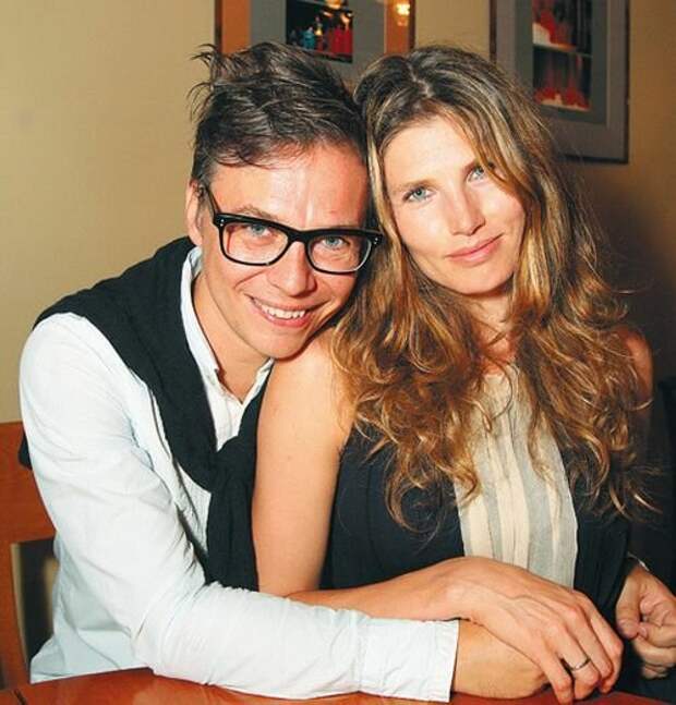 Как выглядят жены и подруги наших рок-легенд