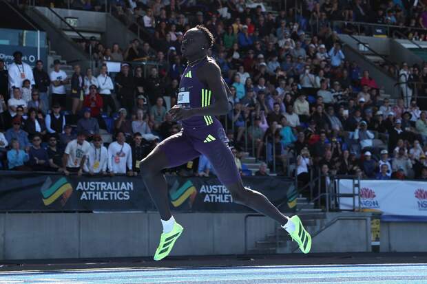 18-летний спринтер побил державшийся с 2004 года рекорд Усэйна Болта