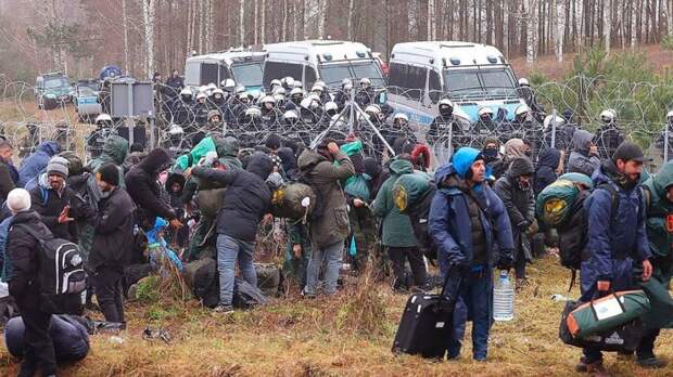Солдаты ВСУ расстреляли мигрантов на границе с Белоруссией