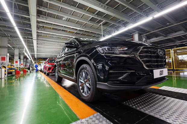 Автопроизводители из КНР сокращают экспорт и производство машин в РФ