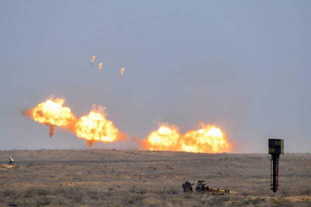 В Севастополе сработала система ПВО