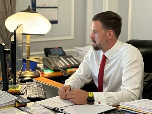 Рекордный поток туристов не принес Петербургу денег в бюджет