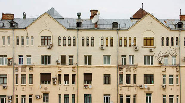 В Москве проведут капремонт фасадов более 60 домов в неоклассическом стиле