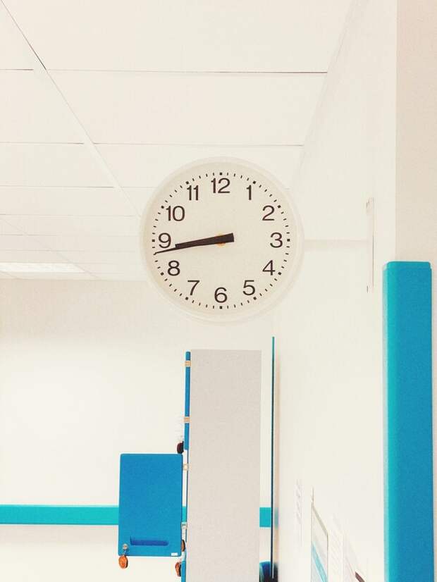 Кабмин расширил сроки записи к врачу через портал «Госуслуги»