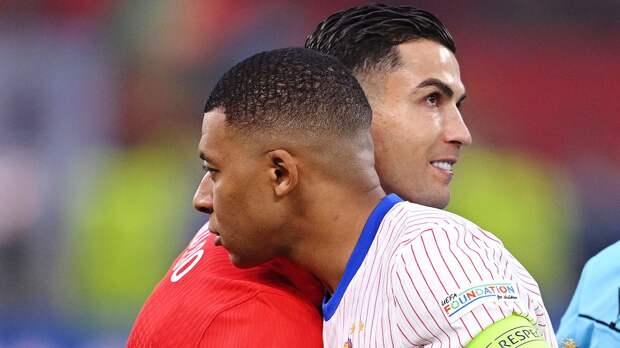 Кержаков рассказал, в чем Мбаппе лучше Роналду