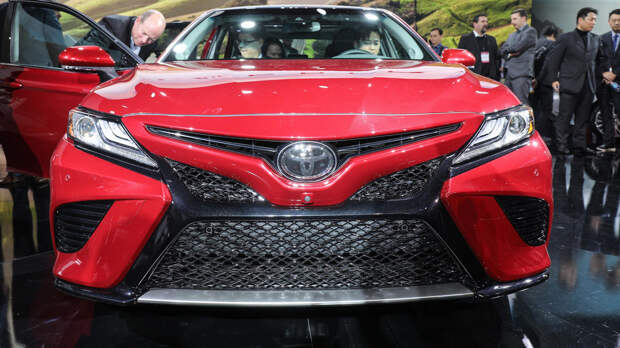 Новая Toyota Camry шокировала Детройт