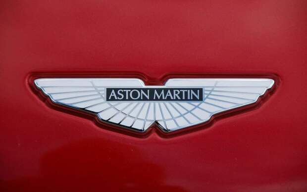 Акции Aston Martin упали сразу на 14% — что случилось?