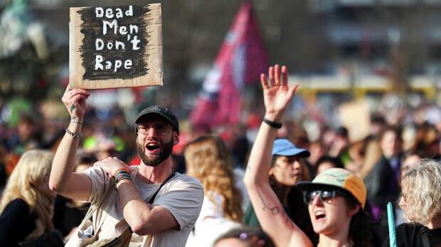 "Кастрировать всех мужчин": феминизм дошел до радикальных методов расправы